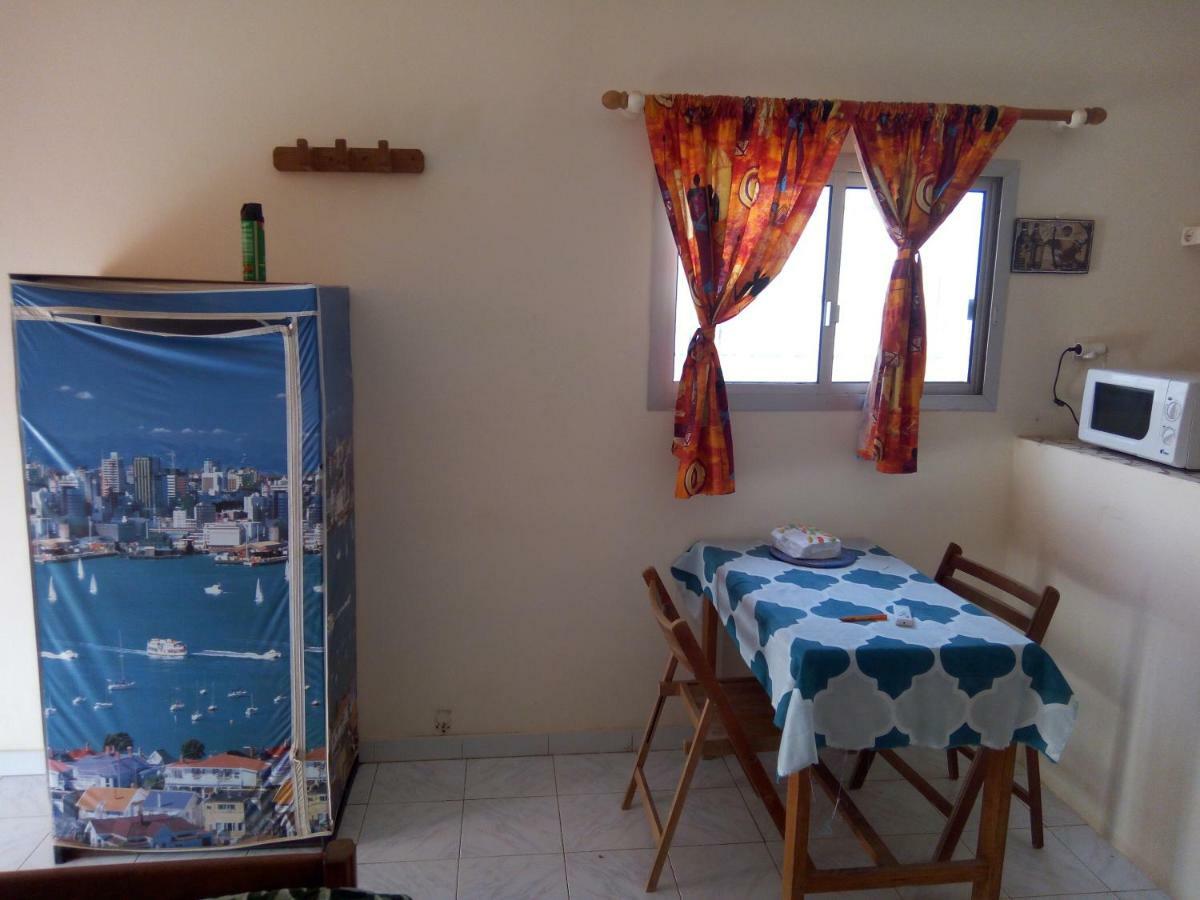 Ferienwohnung Chez MAX et KHADY Dakar Exterior foto