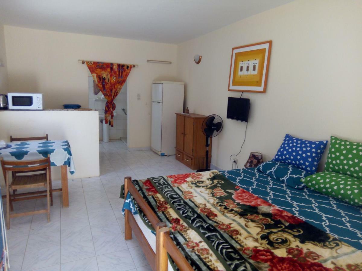 Ferienwohnung Chez MAX et KHADY Dakar Exterior foto